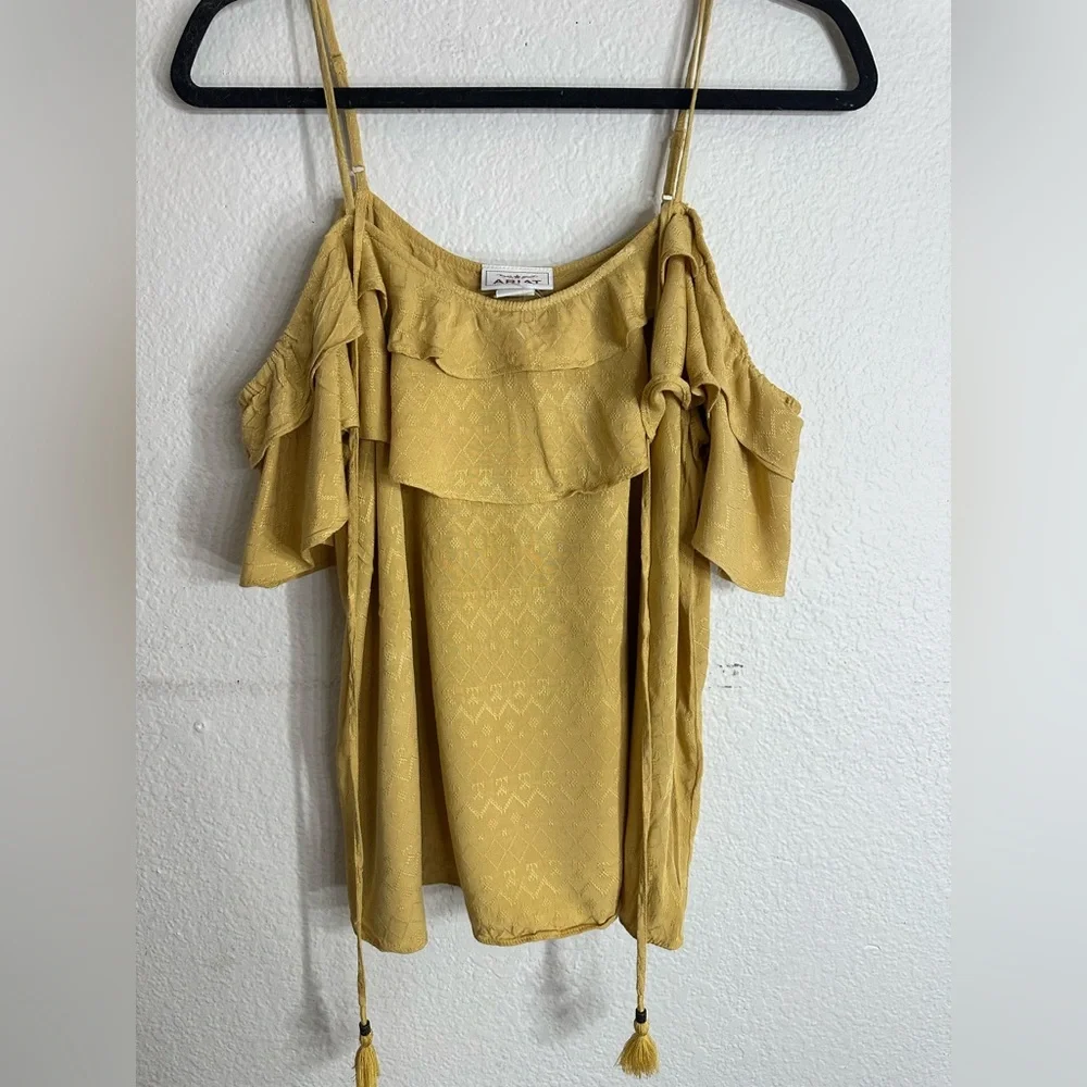 Yellow Ruffle Off-Shoulder Top - Picture 3 of 4